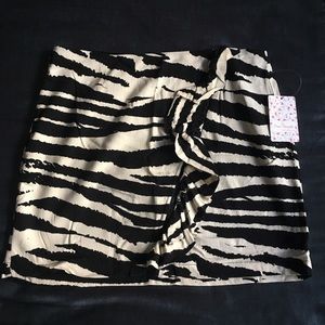 BNWT skirt by Free People size 6